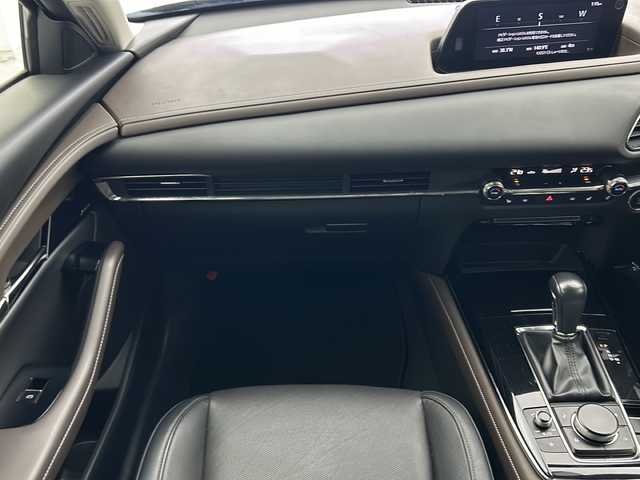 マツダ ＣＸ－３０ XD Lパッケージ 宮城県 2020(令2)年 4.1万km ポリメタルグレーM 4WD//スマートブレーキサポート//純正8.8インチナビ(CD/DVD/USB/HDMI/フルセグ/Bluetooth)//360° セーフティパッケージ//BOSEサウンド//レザーシート//ヘッドアップディスプレイ//ETC//LEDヘッドライト//電動リアゲート//シートヒーター//パワーシート//追従クルコン//クリアランスソナー//オートライト//オートハイビーム//電子パーキング//オートホールドブレーキ//プッシュスタート//スマートキー//保証書//スペアキー