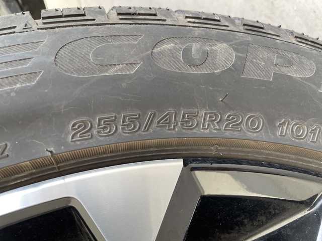 三菱 アウトランダー ＰＨＥＶ P 愛知県 2022(令4)年 1.1万km ホワイトダイヤモンド プレミアムサウンドBOSE/純正9型ディズプレイオーディオナビ/全方位カメラ/クルーズコントロール/シートヒーター/バックカメラ/電動リアゲート/パワーシート/ヘッドアップディスプレイ/コーナーセンサー/純正アルミホイール/ETC2.0/ブラインドスポットモニター/LEDヘッドライト/パドルシフト/ステアリングヒーター/オートマチックハイビーム/ワイヤレス充電機/衝突軽減システム/フルセグ/Bluetooth/ステアリングスイッチ/スマートキー/プッシュスタート