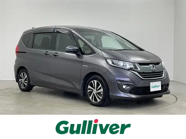 ホンダ フリード ハイブリット EX 埼玉県 2019(平31)年 3.8万km モダンスティールM 純正９インチナビ　バックカメラ　ビルトインＥＴＣ　ドライブレコーダー　ホンダセンシング　アダプティブクルーズコントロール　シートヒーター　ＨＤＭＩ　純正アルミホイール　オートライト　ＬＥＤヘッドライト