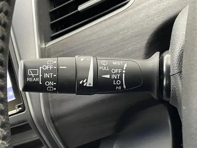 ホンダ フリード ハイブリット EX 埼玉県 2019(平31)年 3.8万km モダンスティールM 純正９インチナビ　バックカメラ　ビルトインＥＴＣ　ドライブレコーダー　ホンダセンシング　アダプティブクルーズコントロール　シートヒーター　ＨＤＭＩ　純正アルミホイール　オートライト　ＬＥＤヘッドライト