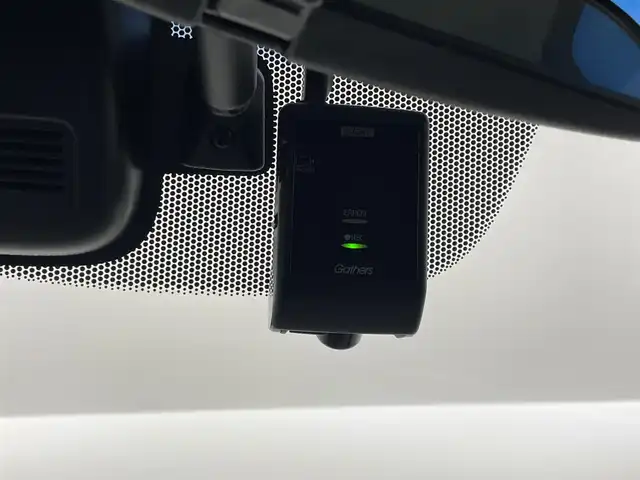 ホンダ フリード ハイブリット EX 埼玉県 2019(平31)年 3.8万km モダンスティールM 純正９インチナビ　バックカメラ　ビルトインＥＴＣ　ドライブレコーダー　ホンダセンシング　アダプティブクルーズコントロール　シートヒーター　ＨＤＭＩ　純正アルミホイール　オートライト　ＬＥＤヘッドライト