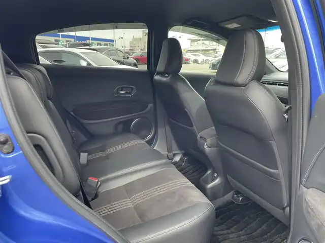 ホンダ ヴェゼル RS ホンダセンシング 長崎県 2020(令2)年 8.3万km プレミアムクリスタルブルークリスタル ワンオーナー/社外SDナビ/CD/DVD/BT/HDMI/フルセグTV/バックカメラ/ハーフレザーシート/前席シートヒーター/ホンダセンシング/レーンキープアシスト/レーダークルーズコントロール/ステアリングスイッチ/パドルシフト/LEDヘッドライト/360度ドライブレコーダー/ビルトインETC