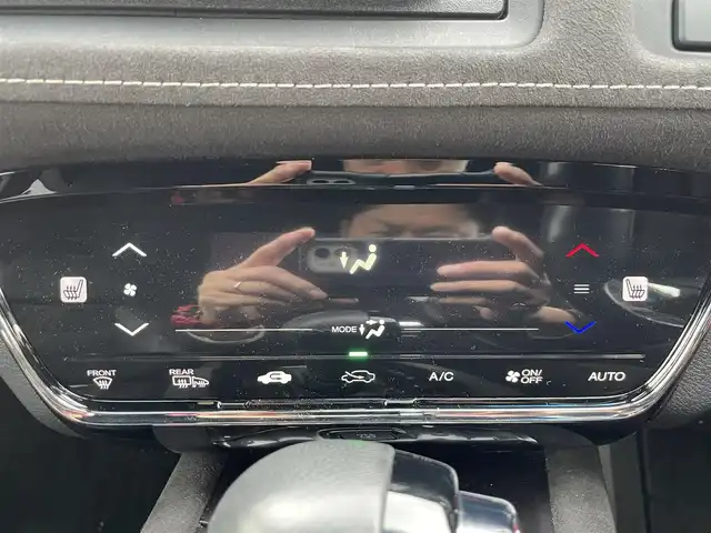 ホンダ ヴェゼル RS ホンダセンシング 長崎県 2020(令2)年 8.3万km プレミアムクリスタルブルークリスタル ワンオーナー/社外SDナビ/CD/DVD/BT/HDMI/フルセグTV/バックカメラ/ハーフレザーシート/前席シートヒーター/ホンダセンシング/レーンキープアシスト/レーダークルーズコントロール/ステアリングスイッチ/パドルシフト/LEDヘッドライト/360度ドライブレコーダー/ビルトインETC