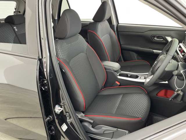 トヨタ ライズ Z 兵庫県 2025(令7)年 0.1千km ブラックマイカメタリック ・登録済未使用車/・ディスプレイオーディオパッケージ/・9型ディスプレイオーディオ＆AppleCarPlay&フルセグ＆HDMI＆BT/・バックカメラ/・ステアリングスイッチ/・スマートアシスト/・衝突軽減ブレーキ/・衝突警報機能/・車線逸脱警報機能/・車線逸脱抑制機能/・ふらつき警報/・先行車発進告知/・アダプティブドライビングビーム/・前後コーナーセンサー/・全車速追従機能付きクルーズコントロール/・前席シートヒーター/・LEDヘッドライト/・フォグ/・オートライト/・スマートキー/・プッシュスタート/・スペアキー