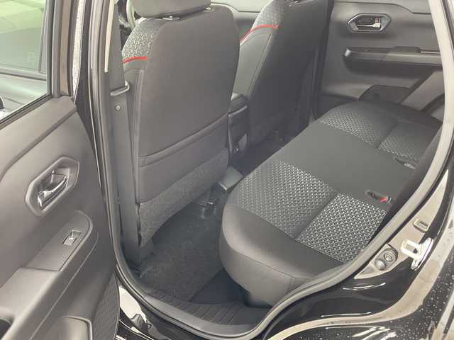 トヨタ ライズ Z 兵庫県 2025(令7)年 0.1千km ブラックマイカメタリック ・登録済未使用車/・ディスプレイオーディオパッケージ/・9型ディスプレイオーディオ＆AppleCarPlay&フルセグ＆HDMI＆BT/・バックカメラ/・ステアリングスイッチ/・スマートアシスト/・衝突軽減ブレーキ/・衝突警報機能/・車線逸脱警報機能/・車線逸脱抑制機能/・ふらつき警報/・先行車発進告知/・アダプティブドライビングビーム/・前後コーナーセンサー/・全車速追従機能付きクルーズコントロール/・前席シートヒーター/・LEDヘッドライト/・フォグ/・オートライト/・スマートキー/・プッシュスタート/・スペアキー