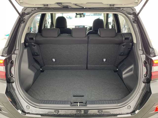 トヨタ ライズ Z 兵庫県 2025(令7)年 0.1千km ブラックマイカメタリック ・登録済未使用車/・ディスプレイオーディオパッケージ/・9型ディスプレイオーディオ＆AppleCarPlay&フルセグ＆HDMI＆BT/・バックカメラ/・ステアリングスイッチ/・スマートアシスト/・衝突軽減ブレーキ/・衝突警報機能/・車線逸脱警報機能/・車線逸脱抑制機能/・ふらつき警報/・先行車発進告知/・アダプティブドライビングビーム/・前後コーナーセンサー/・全車速追従機能付きクルーズコントロール/・前席シートヒーター/・LEDヘッドライト/・フォグ/・オートライト/・スマートキー/・プッシュスタート/・スペアキー