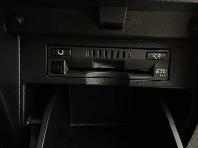 トヨタ アルファード S タイプゴールド 新潟県 2020(令2)年 2.1万km ブラック 純正ナビ/　　フルセグ/CD/DVD/BT/バックカメラ/両側パワースライドドア/パワーバックドア/レーダークルーズコントロール/3眼LEDヘッドライト/オートハイビーム/ステアリングスイッチ/CD・DVDデッキ/純正アルミホイール付サマータイヤ車載/スマートキー