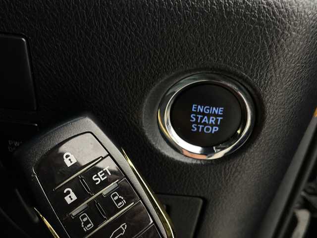 トヨタ アルファード S タイプゴールド 新潟県 2020(令2)年 2.1万km ブラック 純正ナビ/　　フルセグ/CD/DVD/BT/バックカメラ/両側パワースライドドア/パワーバックドア/レーダークルーズコントロール/3眼LEDヘッドライト/オートハイビーム/ステアリングスイッチ/CD・DVDデッキ/純正アルミホイール付サマータイヤ車載/スマートキー