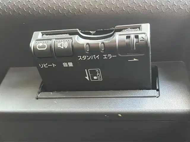 車両画像10