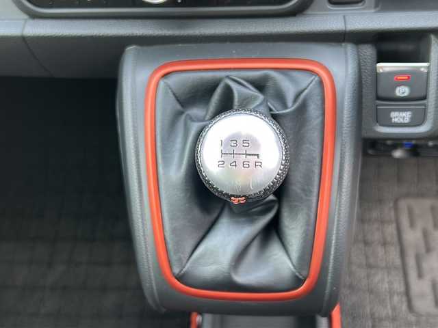 ホンダ Ｎ ＯＮＥ RS 千葉県 2021(令3)年 5.7万km ブリティッシュグリーンP ６速MT/純正メモリナビ/フルセグTV/Bluetooth/CD/DVD/ラジオ/SDミュージックサーバー/衝突軽減ブレーキ/レーンキープアシスト/アダプティブクルーズコントロール/シートヒーターD/N席/ETC/バックカメラ/純正フロアマット/純正アルミホイール/LEDヘッドライト/フォグランプ/スマートキー/スペアキー1本/保証書/取扱説明書