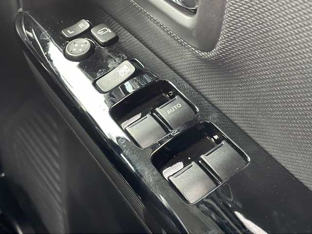 スズキ スペーシア カスタム HYBRID XS ターボ 山口県 2020(令2)年 4.2万km ピュアホワイトP 純正SDナビ　【CN-R2856】/フルセグTV/Bluetooth接続/バックカメラ/クルーズコントロール追従走行有り/ビルトインETC/前後ドライブレコーダー/両側パワースライドドア/デュアルセンサーブレーキ/LEDライト/シートヒーター/アイドリングストップ/レーンアシスト/純正15インチAW