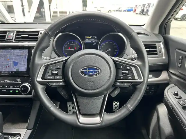 スバル アウトバック リミテッド 静岡県 2020(令2)年 3.9万km ダークブルーパール 純正ダイヤトーンナビ/・フルセグ/CD/DVD/Bluetooth/USB/アイサイト/バック/サイド/フロントカメラ/ビルトインETC2.0/クルーズコントロール追従有/パドルシフト/ルーフレール/サンルーフ/レザーシート/シートヒーター全席/ステアリングヒーター/革巻きステアリング/・ステアリングスイッチ/オートライト/スマートキー/・プッシュスタート/LEDヘッドライト/・フォグランプ/トノーカバー/純正18アルミホイール/純正フロアマット/ドアバイザー
