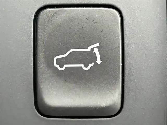 マツダ ＣＸ－８ XD エクスクルーシブモード 兵庫県 2022(令4)年 4.9万km プラチナクォーツメタリック ワンオーナー/純正ディスプレイオーディオ/Bluetooth/全方位カメラ/BOSEサウンド/サンルーフ/ヘッドアップディスプレイ/クルーズコントロール/全席シートヒーター/前席エアシート/メモリー付きパワーシート/ステアリングヒーター/ETC/電動リアゲート/前後コーナーセンサー/純正フロアマット/19インチ純正アルミホイール/スペアキー