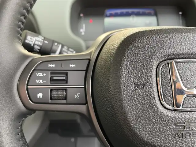 ホンダ フリード クロスター 兵庫県 2025(令7)年 0.1万km未満 ベージュ 登録済未使用車/両側パワースライドドア/衝突軽減ブレーキ/コーナーセンサー/ブラインドスポットモニター/ハーフレザーシート/前席シートヒーター/電動パーキングブレーキ/オートホールド/ステアリングリモコン/革巻きステアリング/スマートキー/スペアキー/純正アルミ15インチ