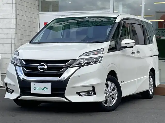 日産 セレナ ハイウェイスター Vセレクション 道央・札幌 2018(平30)年 8.9万km ブリリアントホワイトパール ・４WD/・ワンオーナー/・衝突軽減ブレーキ/・純正ナビ/　CD＆DVD＆BT＆TV/・全方位カメラ/・バックカメラ/・フロントカメラ/・サイドカメラ/・両側パワースライドドア/・コーナーセンサー/・レーンキープアシスト/・パーキングアシスト/・プロパイロット/・デジタルインナーミラー/・アイドリングストップ/・プッシュスタート/・スマートキー/・オートエアコン/・オートライト/・ステアリングスイッチ/・純正フロアマット/・ドアバイザー/・ウィンカーミラー/・フォグライト/・LEDヘッドライト