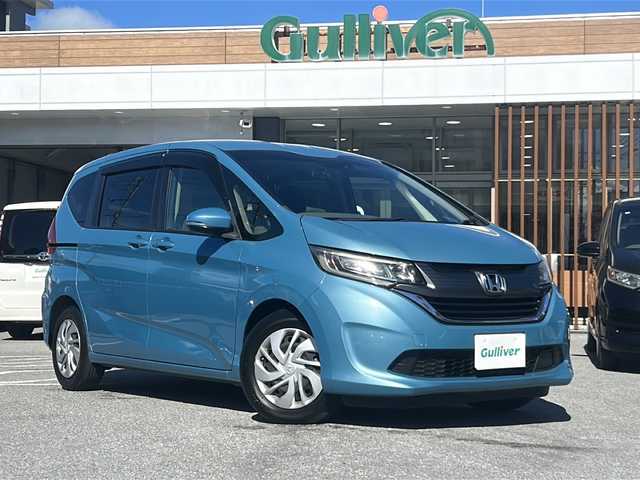 ホンダ フリード G ホンダセンシング 沖縄県 2018(平30)年 7.9万km ブルーホライゾンM エンジンスタートボタン　/パワーステアリング　/パワーウインドウ　/アイドリングストップ　/スマートキー　/スペアキー１本　/ＥＴＣ　/ＣＤ　/ＤＶＤ　/フルセグＴＶ　/ドライブレコーダー　/ＬＥＤヘッドライト