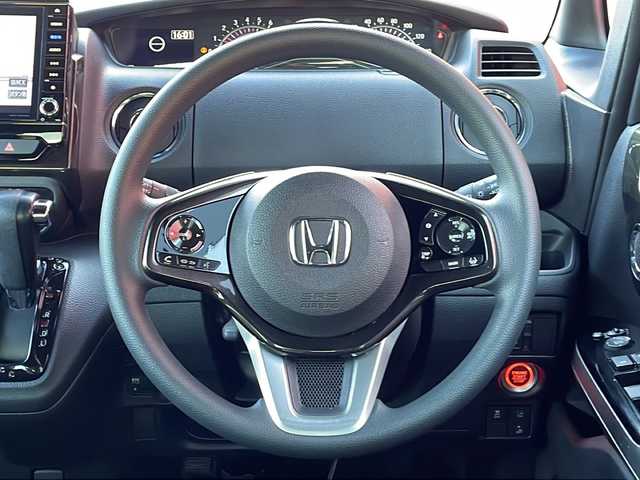 ホンダ Ｎ ＢＯＸ カスタム G L ホンダセンシング 青森県 2018(平30)年 6.8万km プラチナホワイトパール 4WD/純正8インチナビ・フルセグTV/CD・DVD・SD・Bluetooth/バックカメラ/片側パワースライドドア/前席シートヒーター/衝突軽減ブレーキ/誤発進抑制機能/レーンキープアシスト/追従クルーズコントロール/オートハイビーム/純正ビルトインETC/純正エンジンスターター/前方ドライブレコーダー/LEDヘッドライト/LEDフォグランプ/純正14インチアルミ/スマートキー/プッシュスタート