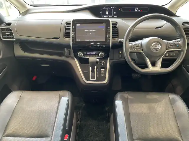 日産 セレナ オーテック スポーツスペック 埼玉県 2018(平30)年 5.7万km ブリリアントホワイトパール エマージェンシーブレーキ　/プロパイロット　/純正フリップダウンモニター　/純正9インチメモリナビ/　　CD/DVD/BT/フルセグ　/アラウンドビューモニター　/両側パワースライドドア　/LEDオートライト　/純正17インチアルミホイール/電子パーキング/インテリミラー/ステアリングスイッチ　/純正ETC