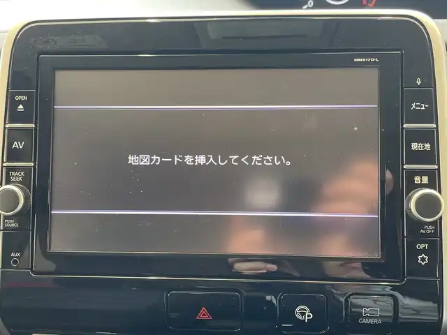 日産 セレナ オーテック スポーツスペック 埼玉県 2018(平30)年 5.7万km ブリリアントホワイトパール エマージェンシーブレーキ　/プロパイロット　/純正フリップダウンモニター　/純正9インチメモリナビ/　　CD/DVD/BT/フルセグ　/アラウンドビューモニター　/両側パワースライドドア　/LEDオートライト　/純正17インチアルミホイール/電子パーキング/インテリミラー/ステアリングスイッチ　/純正ETC