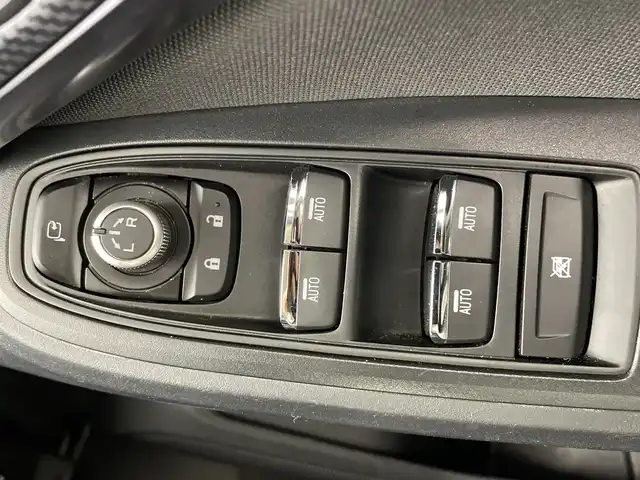 スバル レヴォーグ 1．8GT EX 鹿児島県 2021(令3)年 8.5万km シルバー 4WD/純正ナビ/(BT/AM/FM/フルセグTV)/アイサイト/ワンオーナー/全フルオートパワーウィンドウ/オートマチックハイビーム/バックカメラ/サイドカメラ/前後コーナーセンサー/前席シートヒーター/運転席パワーシート/ブラインドスポットモニター/アイドリングストップ/ビルトインETC/パドルシフト/純正LEDヘッドライト/純正フロアマット/4WD/保証書/取扱説明書
