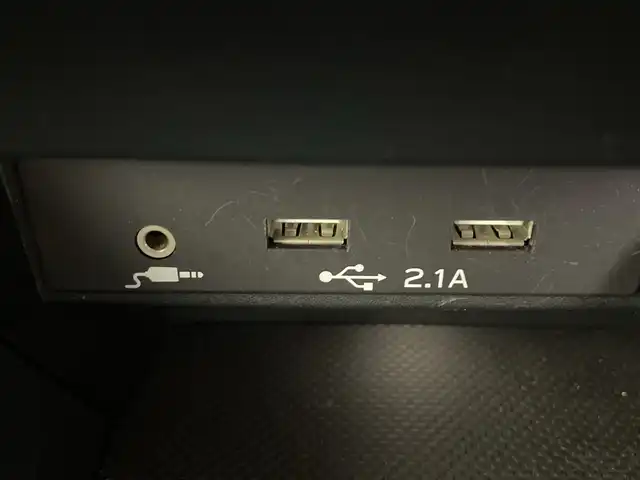 スバル レヴォーグ 1．8GT EX 鹿児島県 2021(令3)年 8.5万km シルバー 4WD/純正ナビ/(BT/AM/FM/フルセグTV)/アイサイト/ワンオーナー/全フルオートパワーウィンドウ/オートマチックハイビーム/バックカメラ/サイドカメラ/前後コーナーセンサー/前席シートヒーター/運転席パワーシート/ブラインドスポットモニター/アイドリングストップ/ビルトインETC/パドルシフト/純正LEDヘッドライト/純正フロアマット/4WD/保証書/取扱説明書