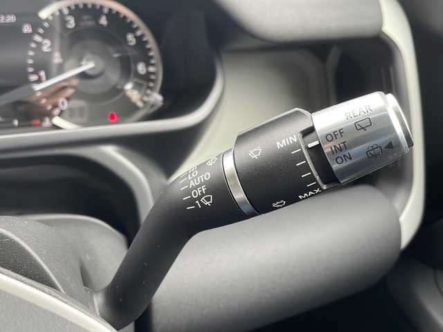 ランドローバー ランドローバー ディフェンダー 110S 大阪府 2020(令2)年 4.2万km 黒 ワンオーナー/Santorini Black Metallic 1AG/純正メモリナビ/・FM/AM/Bluetooth/ETC/ドライブレコーダー/バックカメラ/全周囲カメラ/レーンキープアシスト/クルーズコントロール/盗難防止装置/革巻きステアリング/ステアリングリモコン/ハンドルヒーター/黒色レザーシート/コーナーセンサー/LEDヘッドライト/オートライト/オートエアコン/スマートキー×2/プッシュスタート/12V電源/USBジャック/純正19インチアルミホイール/純正フロアマット/取扱説明書/保証書