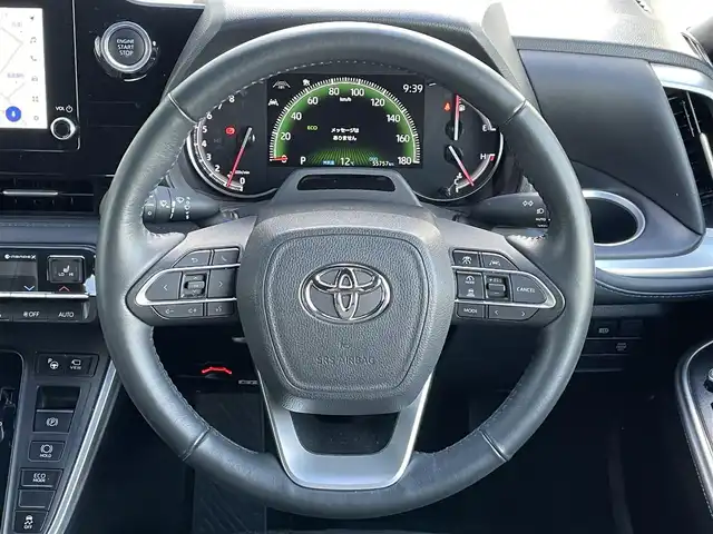 トヨタ ヴォクシー S－Z 道央・札幌 2023(令5)年 5.6万km アティチュードブラックマイカ ４WD/寒冷地仕様/純正ディスプレイオーディオ（ナビ機能付き）/AM/FM/BT/トヨタセーフティセンス/プリクラッシュセーフティ/横滑り防止装置/レーダークルーズコントロール/レーンキープアシスト/パーキングアシスト/クリアランスソナー/ブラインドスポットモニター/PDA/RCTA/RCD/PKSB/SEA/RSA/AdvancedDrive/LCA/FCTA/パノラミックビューモニター/ビルトインETC/ドライブレコーダー/ECOMODE/ワイパーデアイサー/両側パワースライドドア/パワーバックドア/前席/２列目シートヒーター/ハーフレザーシート/革巻きステアリング/ステアリングリモコン/ハンドルヒーター/電動パーキング/ブレーキホールド/MTモード付AT/プッシュスタート/スマートキー/LEDヘッドライト/オートライト/オートハイビーム/電動格納ミラー/ウィンカーミラー/フロアマット/レンタカー登録