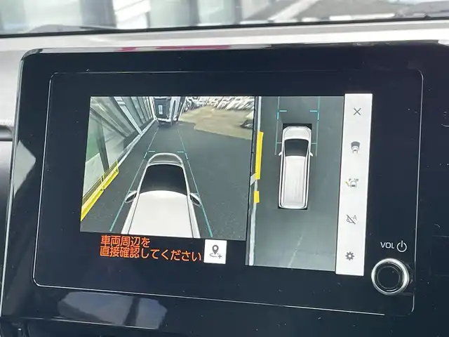 トヨタ ヴォクシー S－Z 道央・札幌 2023(令5)年 5.6万km アティチュードブラックマイカ ４WD/寒冷地仕様/純正ディスプレイオーディオ（ナビ機能付き）/AM/FM/BT/トヨタセーフティセンス/プリクラッシュセーフティ/横滑り防止装置/レーダークルーズコントロール/レーンキープアシスト/パーキングアシスト/クリアランスソナー/ブラインドスポットモニター/PDA/RCTA/RCD/PKSB/SEA/RSA/AdvancedDrive/LCA/FCTA/パノラミックビューモニター/ビルトインETC/ドライブレコーダー/ECOMODE/ワイパーデアイサー/両側パワースライドドア/パワーバックドア/前席/２列目シートヒーター/ハーフレザーシート/革巻きステアリング/ステアリングリモコン/ハンドルヒーター/電動パーキング/ブレーキホールド/MTモード付AT/プッシュスタート/スマートキー/LEDヘッドライト/オートライト/オートハイビーム/電動格納ミラー/ウィンカーミラー/フロアマット/レンタカー登録