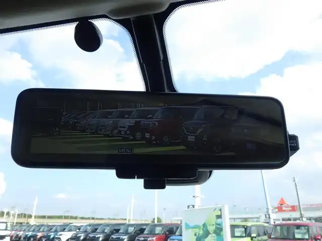 日産 セレナ ハイウェイスター 千葉県 2017(平29)年 6.4万km ブリリアントホワイトパール エマージェンシーブレーキ/プロパイロット/インテリジェントクルーズコントロール/ハンズフリー両側パワースライドドア/純正SDナビ/地デジTV/【BD/DVD/CD再生機能　Bluetooth接続】/アラウンドビューモニター/フリップダウンモニター/ドライブレコーダー/革巻きステアリング/ステアリングスイッチ/ETC/LEDヘッドライト/フォグライト/ウインカーミラー/コーナーセンサー/純正16インチアルミホイル/サイド/カーテンエアバッグ/インテリジェントキー