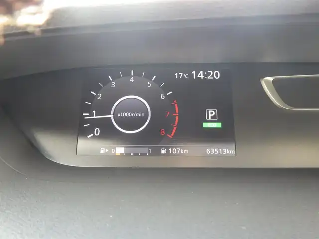 日産 セレナ ハイウェイスター 千葉県 2017(平29)年 6.4万km ブリリアントホワイトパール エマージェンシーブレーキ/プロパイロット/インテリジェントクルーズコントロール/ハンズフリー両側パワースライドドア/純正SDナビ/地デジTV/【BD/DVD/CD再生機能　Bluetooth接続】/アラウンドビューモニター/フリップダウンモニター/ドライブレコーダー/革巻きステアリング/ステアリングスイッチ/ETC/LEDヘッドライト/フォグライト/ウインカーミラー/コーナーセンサー/純正16インチアルミホイル/サイド/カーテンエアバッグ/インテリジェントキー