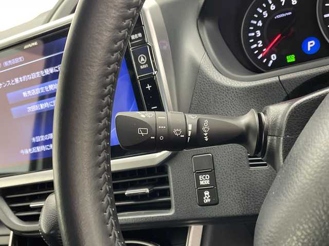 トヨタ ヴォクシー ZS 煌Ⅱ 愛知県 2020(令2)年 5.8万km ホワイトパールクリスタルシャイン トヨタセーフティセンス/ALPINE11型ナビ/両側パワースライドドア/クルーズコントロール/バックカメラ/コーナーセンサー/純正アルミホイール/LEDヘッドライト/リアオートエアコン/オートライト/ドライブレコーダー/ETC/衝突軽減システム/フルセグ/CD DVD/Bluetooth/ステアリングスイッチ/スマートキー/プッシュスタート