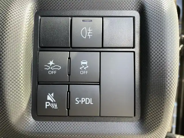 トヨタ ライズ Z 滋賀県 2025(令7)年 0.1千km ブラックマイカメタリック 純正ディスプレイオーディオ/スマートアシスト/-全車速追従機能付き（ACC)/-レーンキープコントロール/-車線逸脱警報機能/-衝突回避ブレーキ機能/-オートハイビーム/バックカメラ/前席シートヒーター/コーナーセンサー/追従型クルーズコントロール/レーンキープコントロール/衝突軽減装置/オートマチックハイビーム/ＬＥＤヘッドライト/オートブレーキホールド/電動パーキングブレーキ/プッシュスタート/ステアリングリモコン/プッシュスタート