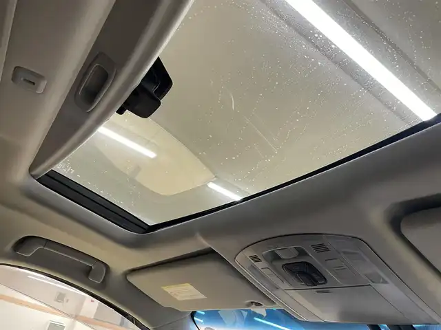 トヨタ ヴェルファイア ハイブリット ZR Gエディション 道央・札幌 2012(平24)年 4万km ブラック ・4WD/・寒冷地仕様/・純正ナビ/フルセグTV/DVD/CD/MSV/BT/・パノラミックビューモニター/・リヤフリップダウンモニター/・プレミアムサウンドシステム/・サンルーフ/・パワーバックドア/・クルーズコントロール/・両側パワースライドドア/・AC100V100W電源/・パーキングセンサー/・AFS/・ワイパーデアイサー/・ビルトインETC/・レザーシート/・前席パワーシート/・前席シートヒーター/・モデリスタマフラー/・HID/・フロントフォグ/・プッシュスタート/・スマートキー/・ドアバイザー/・電格ミラー