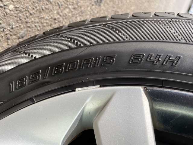 ホンダ シャトル ハイブリッド ホンダセンシング 青森県 2018(平30)年 11.3万km プラチナホワイトパール 4WD/社外SDナビ・フルセグTV/CD・DVD・Bluetooth・USB・SD/バックカメラ/ホンダセンシング/衝突軽減ブレーキ/追従クルーズコントロール/レーンキープアシスト/前方ドライブレコーダー/ワイパーデアイサー/ビルトインETC/プッシュスタート/スマートキー/LEDフォグランプ