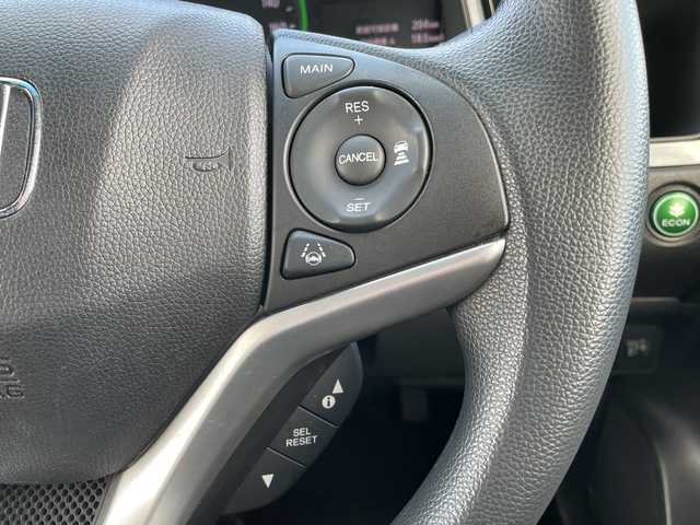 ホンダ シャトル ハイブリッド ホンダセンシング 青森県 2018(平30)年 11.3万km プラチナホワイトパール 4WD/社外SDナビ・フルセグTV/CD・DVD・Bluetooth・USB・SD/バックカメラ/ホンダセンシング/衝突軽減ブレーキ/追従クルーズコントロール/レーンキープアシスト/前方ドライブレコーダー/ワイパーデアイサー/ビルトインETC/プッシュスタート/スマートキー/LEDフォグランプ