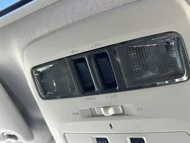 スバル レヴォーグ 1．6GT－S アイサイト 宮崎県 2015(平27)年 10.7万km クリスタルブラックシリカ /ナビ//TV/CD/DVD/Bluetooth//ETC//バックカメラ//サンルーフ//前席パワーシート//レーダークルーズコントロール//パドルシフト//純正フロアマット//純正アルミホイール//ドアバイザー//電格ウィンカーミラー//オートライト