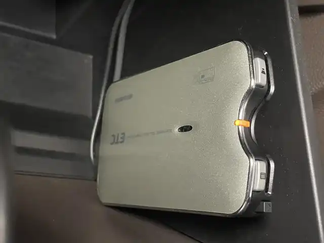 スズキ ラパン ショコラ X 埼玉県 2013(平25)年 4.4万km カシスピンクパールメタリック 純正ナビ/ ワンセグTV　Bluetooth iPod/バックカメラ/レザーシート/オートライト/ETC/プッシュスタート/スマートキー/純正フロアマット/電動格納ミラー/純正アルミホイール