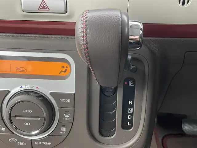 スズキ ラパン ショコラ X 埼玉県 2013(平25)年 4.4万km カシスピンクパールメタリック 純正ナビ/ ワンセグTV　Bluetooth iPod/バックカメラ/レザーシート/オートライト/ETC/プッシュスタート/スマートキー/純正フロアマット/電動格納ミラー/純正アルミホイール