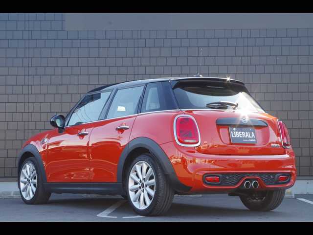 ｍｉｎｉ ｍｉｎｉ クーパーs 19年式 平成31年式 オレンジ Id 中古車検索のガリバー