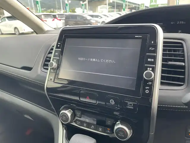 日産 セレナ ハイウェイスター Vセレクション 福岡県 2017(平29)年 4.6万km ダイヤモンドブラック 純正9型SDナビ(フルセグTV/CD/DVD/BT)アラウンドビューモニター後席フリップダウンモニターエマージェンシーブレーキコーナーセンサー両側パワスラパーキングアシストクルコンETCUSBポート純正LEDヘッドライト純正フロアマット純正アルミホイール16スマートキープッシュスタート