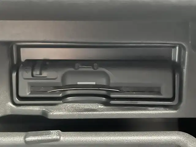 日産 セレナ ハイウェイスター Vセレクション 福岡県 2017(平29)年 4.6万km ダイヤモンドブラック 純正9型SDナビ(フルセグTV/CD/DVD/BT)アラウンドビューモニター後席フリップダウンモニターエマージェンシーブレーキコーナーセンサー両側パワスラパーキングアシストクルコンETCUSBポート純正LEDヘッドライト純正フロアマット純正アルミホイール16スマートキープッシュスタート