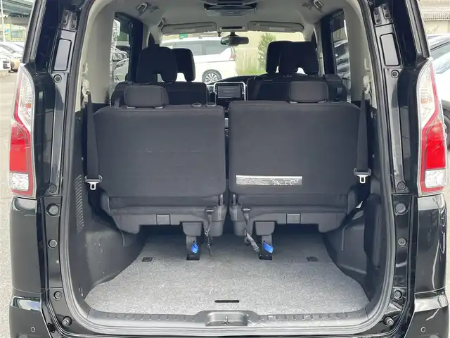 日産 セレナ ハイウェイスター Vセレクション 福岡県 2017(平29)年 4.6万km ダイヤモンドブラック 純正9型SDナビ(フルセグTV/CD/DVD/BT)アラウンドビューモニター後席フリップダウンモニターエマージェンシーブレーキコーナーセンサー両側パワスラパーキングアシストクルコンETCUSBポート純正LEDヘッドライト純正フロアマット純正アルミホイール16スマートキープッシュスタート