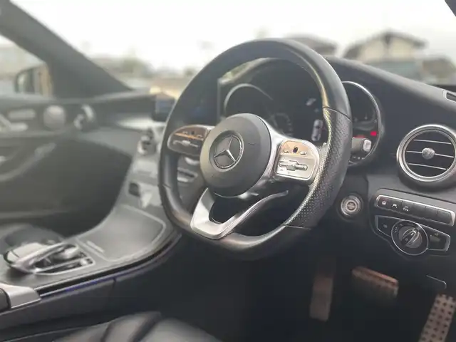 メルセデス・ベンツ Ｃ２００ 4マチック AVG AMGライン 栃木県 2019(平31)年 6万km イリジウムシルバー レーダーセーフティ /ナビ/フルセグTV/バックカメラ/ETC/ARTICOレザー/パワーシート /シートヒーター /マルチビームLEDライト/オートライト/パークトロニック /ブレーキアシスト/レーンチェンジアシスト/ブラインドスポットアシスト/アンビエントライト /エアサスペンション