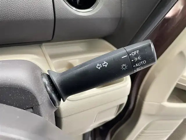 ホンダ Ｎ ＢＯＸ G ホンダセンシング 鹿児島県 2019(令1)年 2.8万km プレミアムアガットブラウンP ワンオーナー/禁煙車/バックカメラ/ビルトインETC/前方ドラレコ/KENWOODナビ/（ワンセグ/CD・DVD/AM・FM/iPod/AUX）/ホンダセンシング/・衝突被害軽減ブレーキ/・前後誤発進抑制機能/・路外逸脱抑制機能/・先行車発進お知らせ機能/・標識認識機能/・アダクティブクルーズコントロール/・レーンキープアシストシステム/・オートハイビーム/社外フロアマット/純正ドアバイザー/オートライト/ステアリングリモコン/ECON/電格ミラー/プッシュスタート/スマートキー/スペアキー
