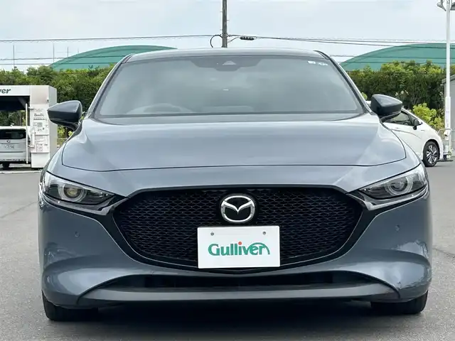 マツダ マツダ３ファストバック XD バーガンディセレクション 岡山県 2020(令2)年 9.9万km ポリメタルグレーM 純正ナビ　/ＢＳＭ　/ＳＢＳ　/バックカメラ　/シートヒーター　/衝突被害軽減システム　/横滑り防止装置　/カーテンエアバック　/オートライト　/パワーシート　/ＥＴＣ　/ＵＳＢ入力端子　/Ｂｌｕｅｔｏｏｔｈ　/ＬＥＤライト