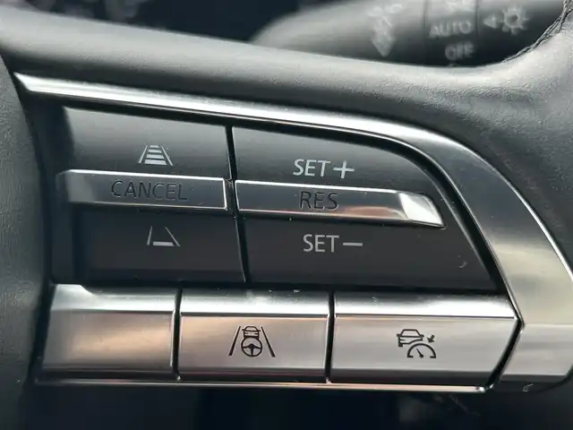 マツダ マツダ３ファストバック XD バーガンディセレクション 岡山県 2020(令2)年 9.9万km ポリメタルグレーM 純正ナビ　/ＢＳＭ　/ＳＢＳ　/バックカメラ　/シートヒーター　/衝突被害軽減システム　/横滑り防止装置　/カーテンエアバック　/オートライト　/パワーシート　/ＥＴＣ　/ＵＳＢ入力端子　/Ｂｌｕｅｔｏｏｔｈ　/ＬＥＤライト