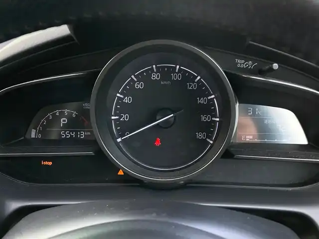マツダ デミオ 13S 静岡県 2016(平28)年 5.6万km マシーングレープレミアムM エンジンスタートストップ/パワーステアリング/パワーウィンドウ/アイドリングストップ/スマートキー/オートエアコン/ETC/USB入力端子/バックカメラ/純正ナビ（CD.DVD.BT.ワンセグ）/純正フロアマット/純正アルミホイール/D席N席シートヒーター/ABS/横滑り防止装置/オートライト/LEDライト/W+サイドエアバック/衝突軽減システム