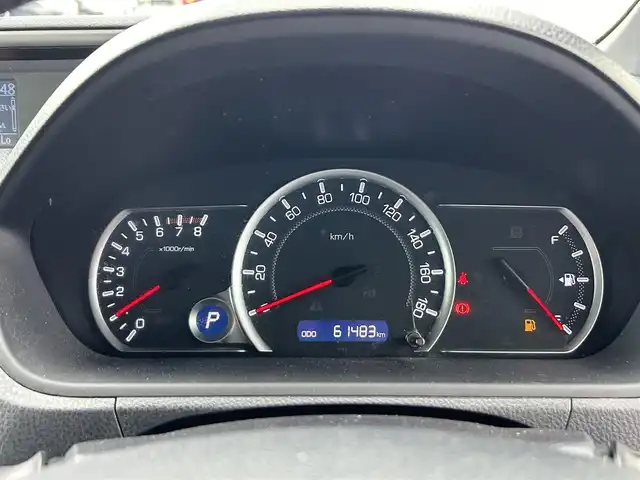トヨタ ヴォクシー ZS 煌 奈良県 2015(平27)年 6.2万km ホワイトパールクリスタルシャイン ALPINEナビ /フルセグTV /両側パワースライドドア /バックカメラ /スマートキー /純正フロアマット /純正アルミホイール /リアサーキュレータ- /LEDヘッドライト /オートライト /盗難防止装置 /ETC