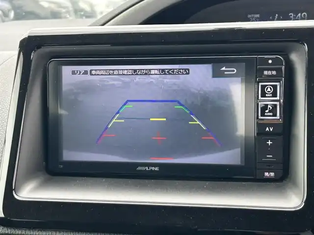 トヨタ ヴォクシー ZS 煌 奈良県 2015(平27)年 6.2万km ホワイトパールクリスタルシャイン ALPINEナビ /フルセグTV /両側パワースライドドア /バックカメラ /スマートキー /純正フロアマット /純正アルミホイール /リアサーキュレータ- /LEDヘッドライト /オートライト /盗難防止装置 /ETC