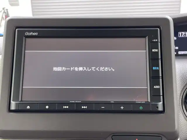 ホンダ Ｎ ＢＯＸ G L ホンダセンシング 三重県 2020(令2)年 2.9万km プラチナホワイトパール 禁煙車/純正ナビ/・AM/FM/Bluetooth/CD/フルセグ/ホンダセンシング/レーダークルーズコントロール/前席シートヒーター/バックカメラ/LEDヘッドライト/ETC/ステアリングスイッチ/オートライト/プッシュスタート/スマートキー